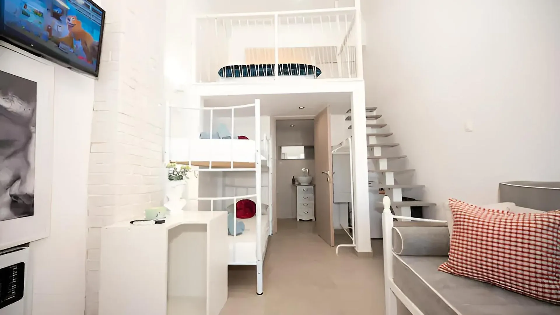 House By The Sea Suite 2 Skala Fourkas