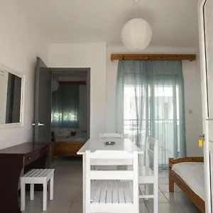Ξενοδοχείο με διαμερίσματα Antonia, Σκάλα Φούρκας